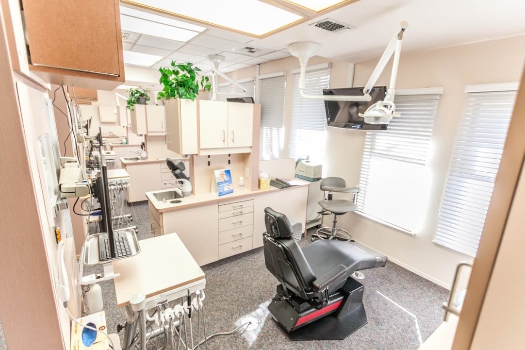 Dentist | 729 Sunrise Ave, Suite 102, Roseville, CA, 95661